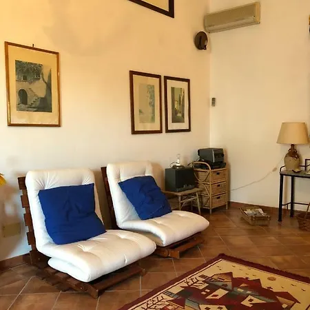 펜션 Domus Perrone - Dependance In Un Trappeto Del Salento *